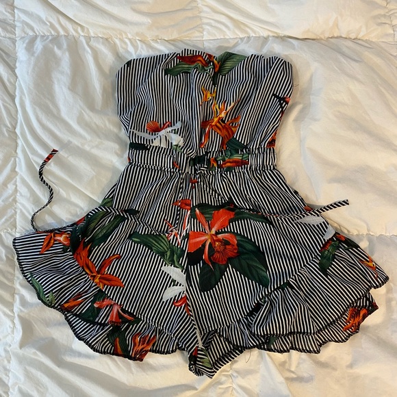 Floral-Stripped Print Romper - Picture 2 of 7